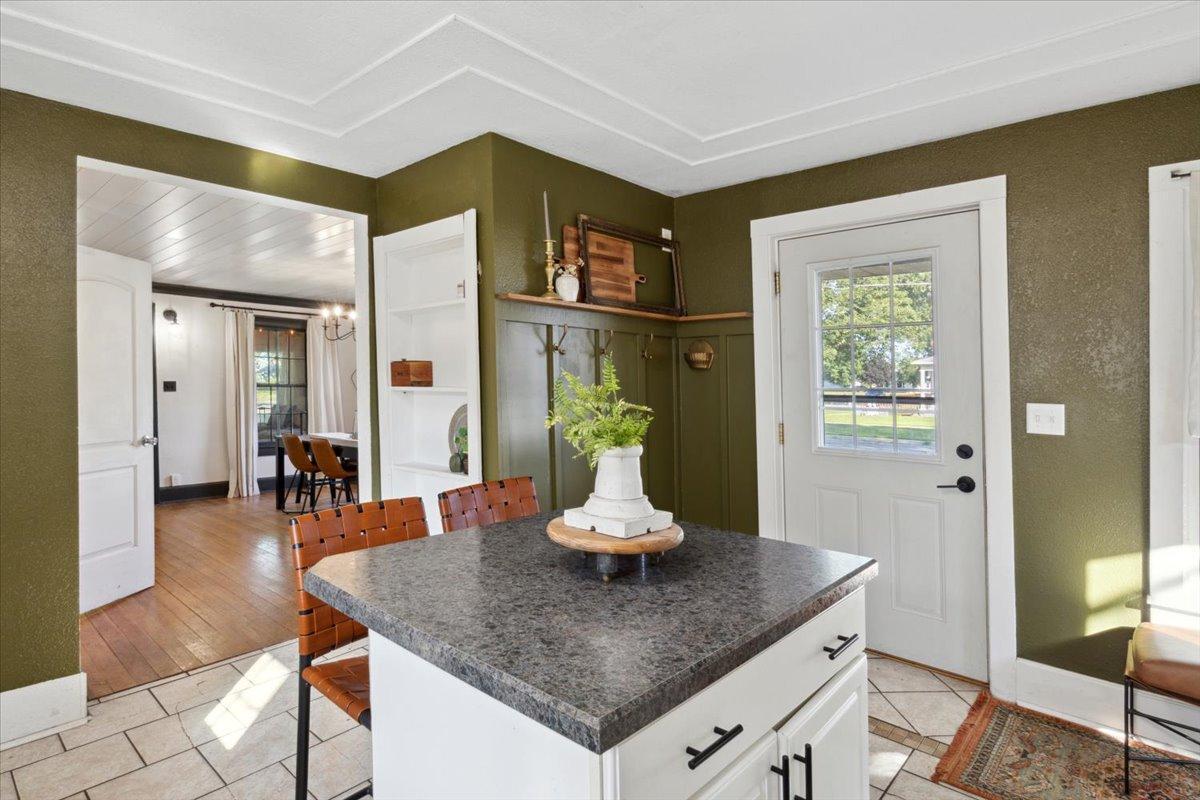 220 S 6th Street