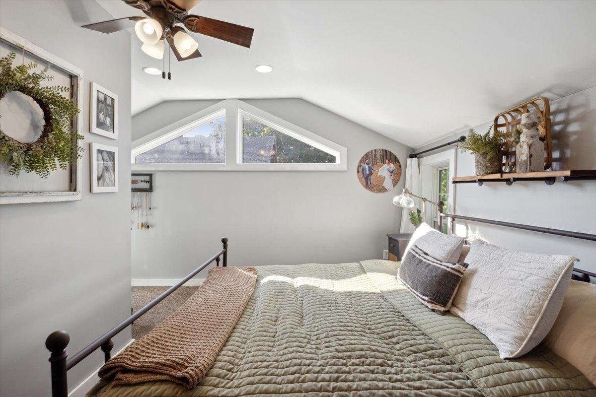 220 S 6th Street