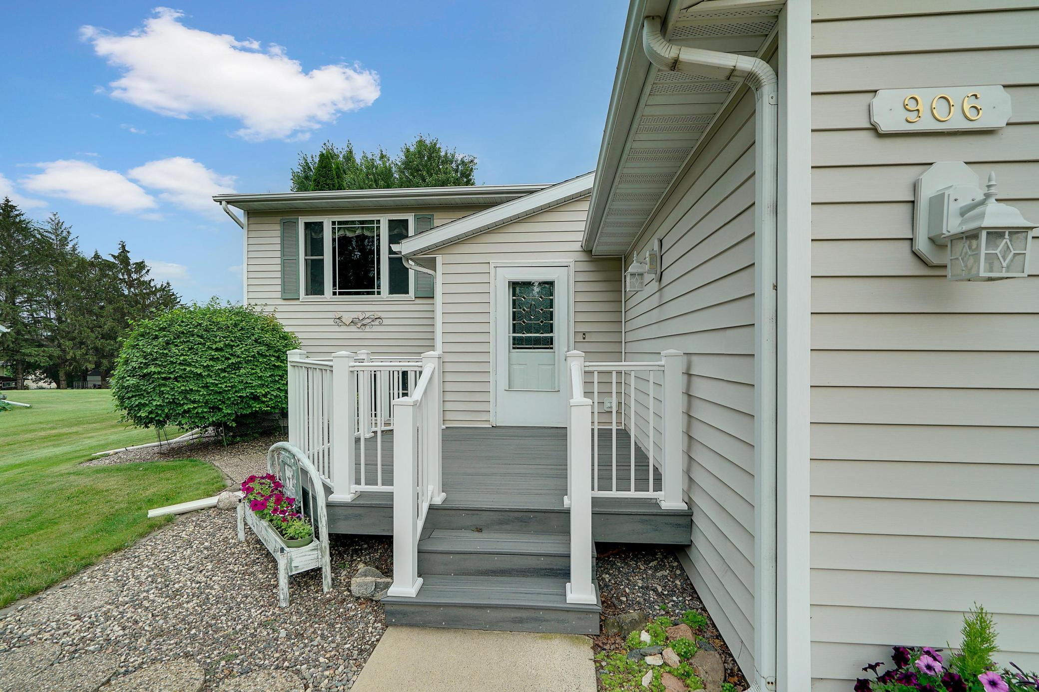 906 Marie Lane