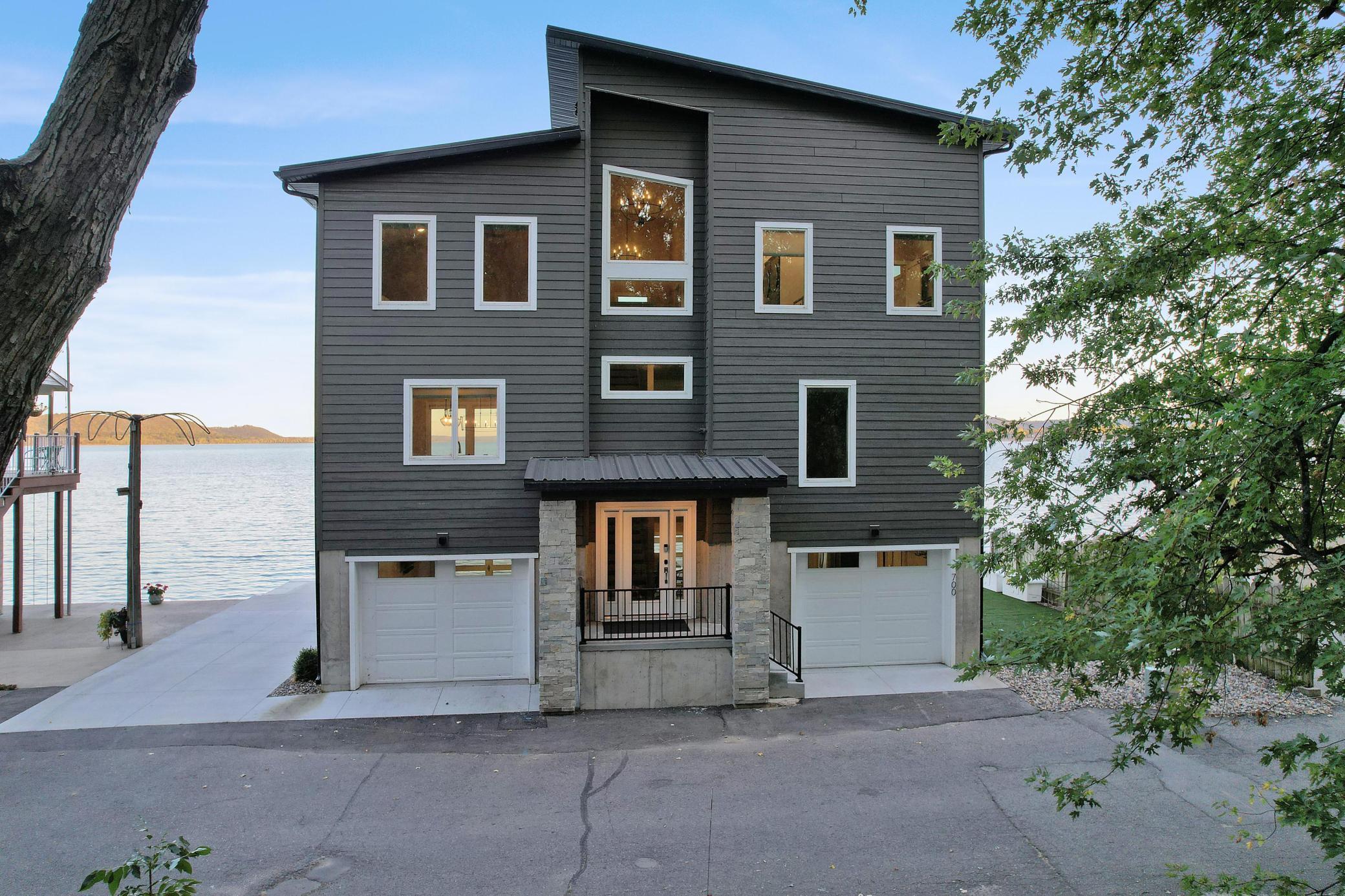 700 Central Point Road