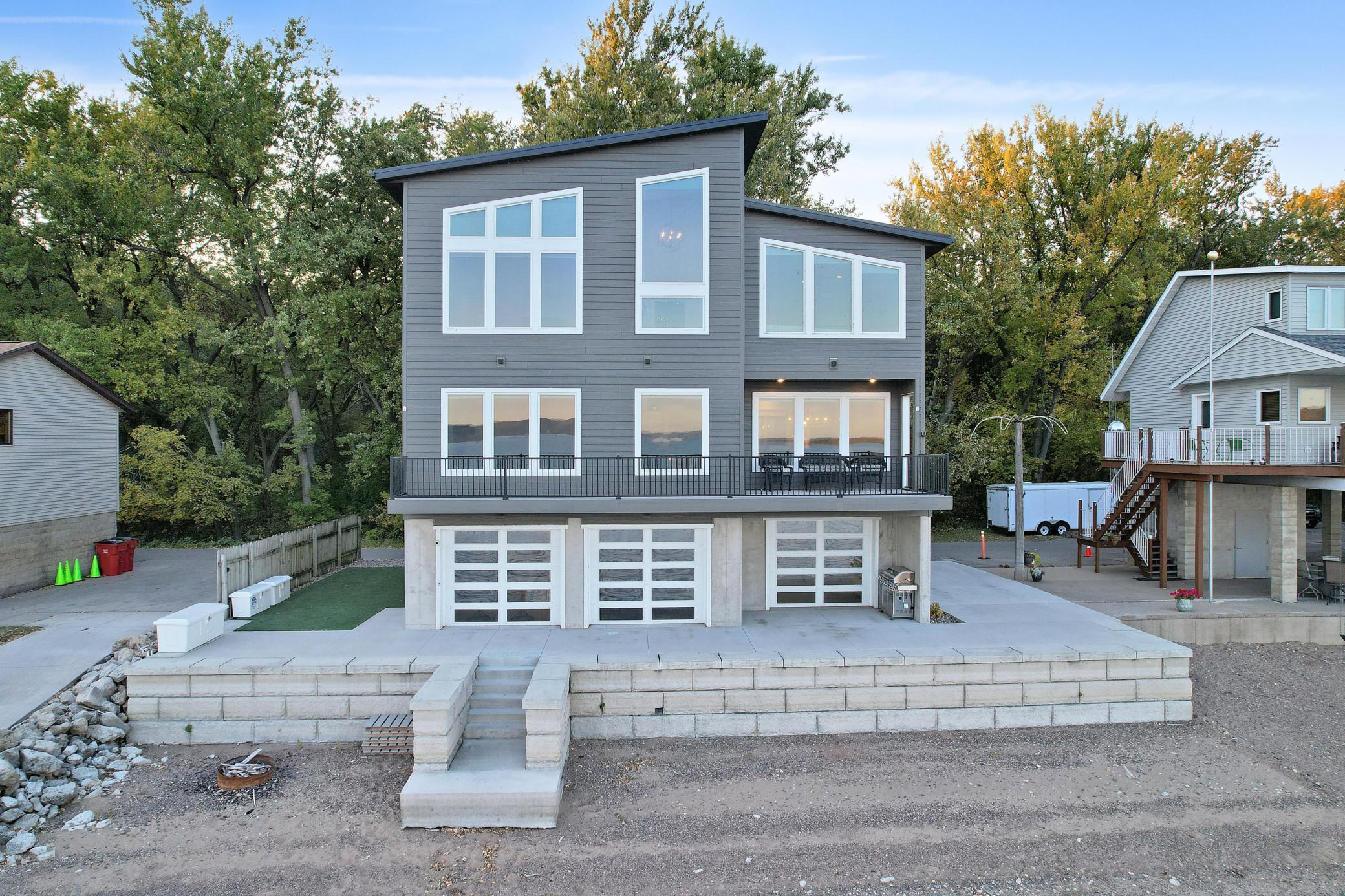 700 Central Point Road