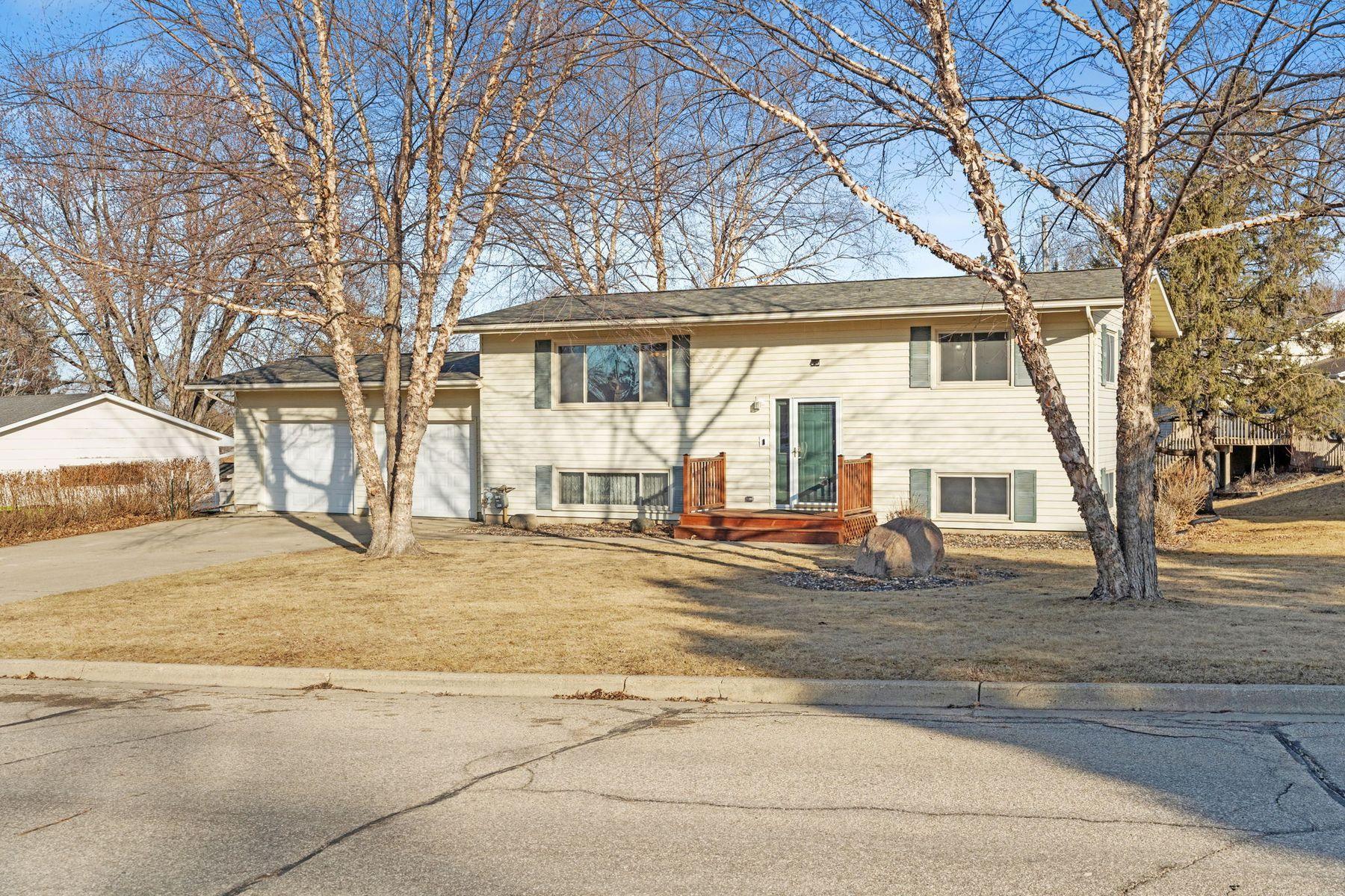 328 E 11th Street
