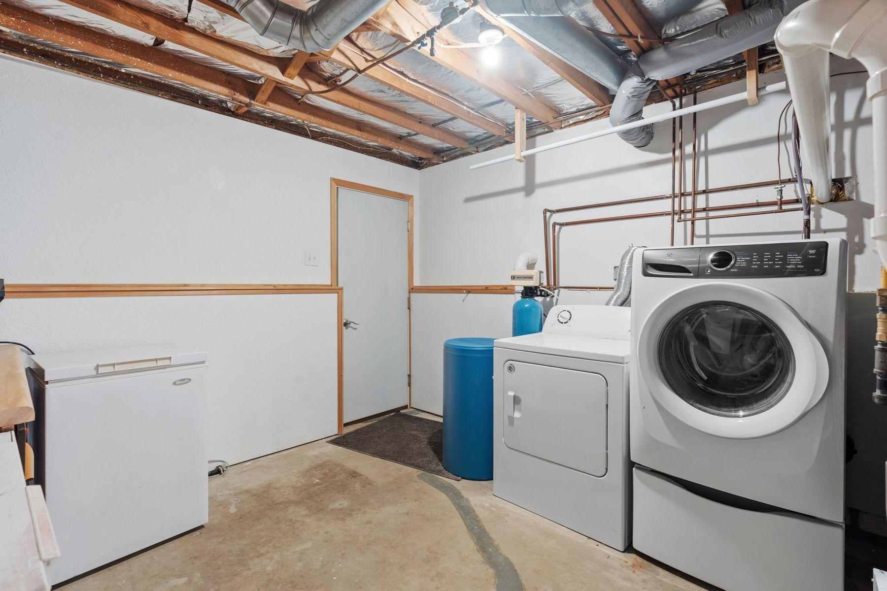 328 E 11th Street