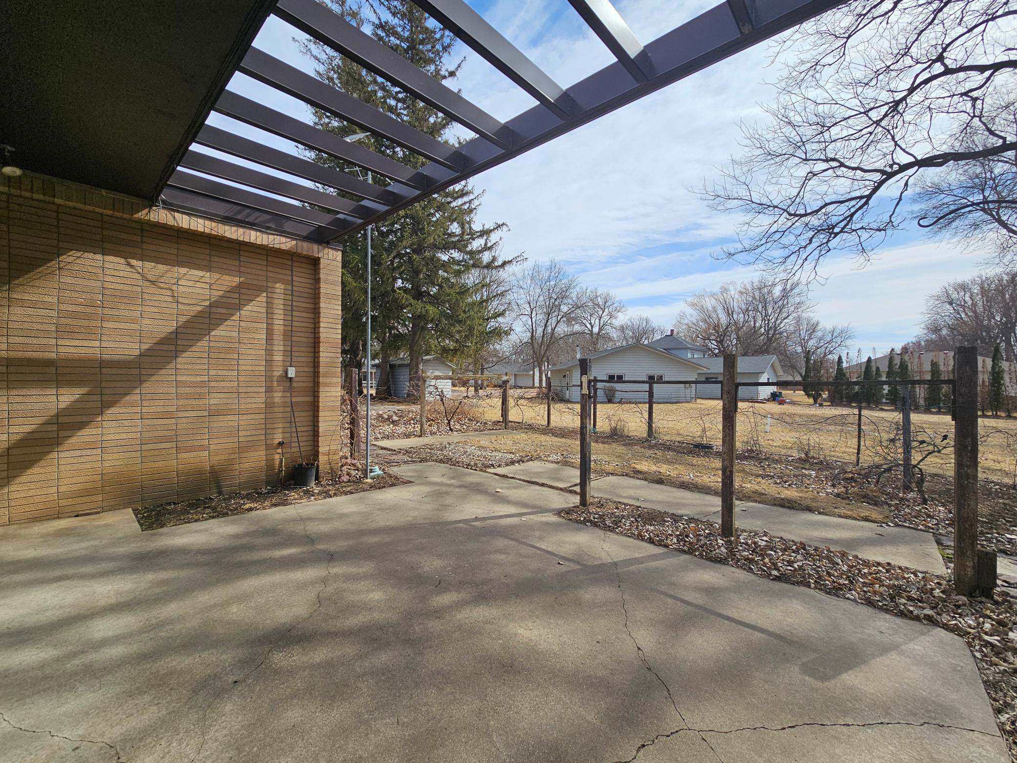 622 Western Avenue