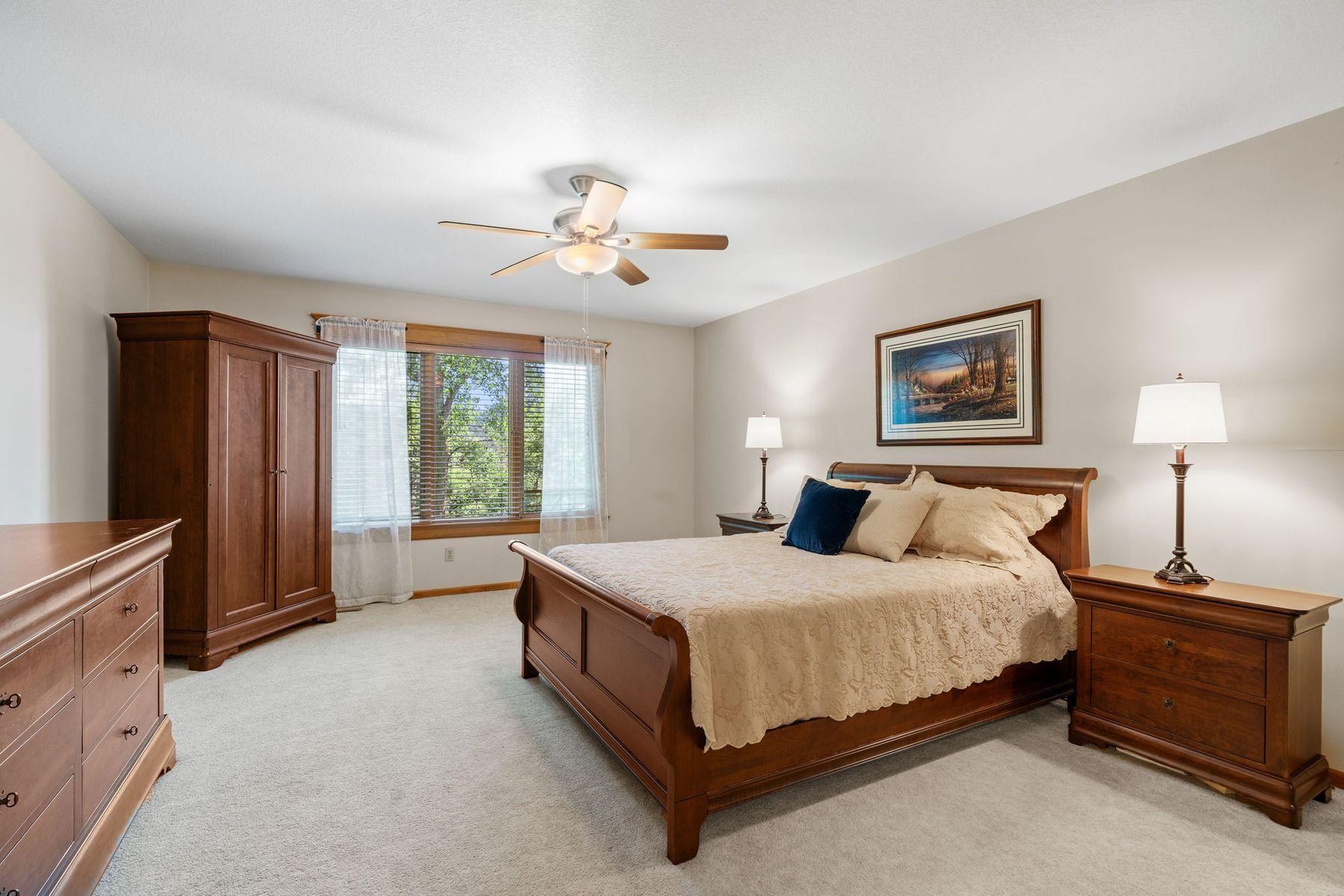 6 Deer Ridge Road