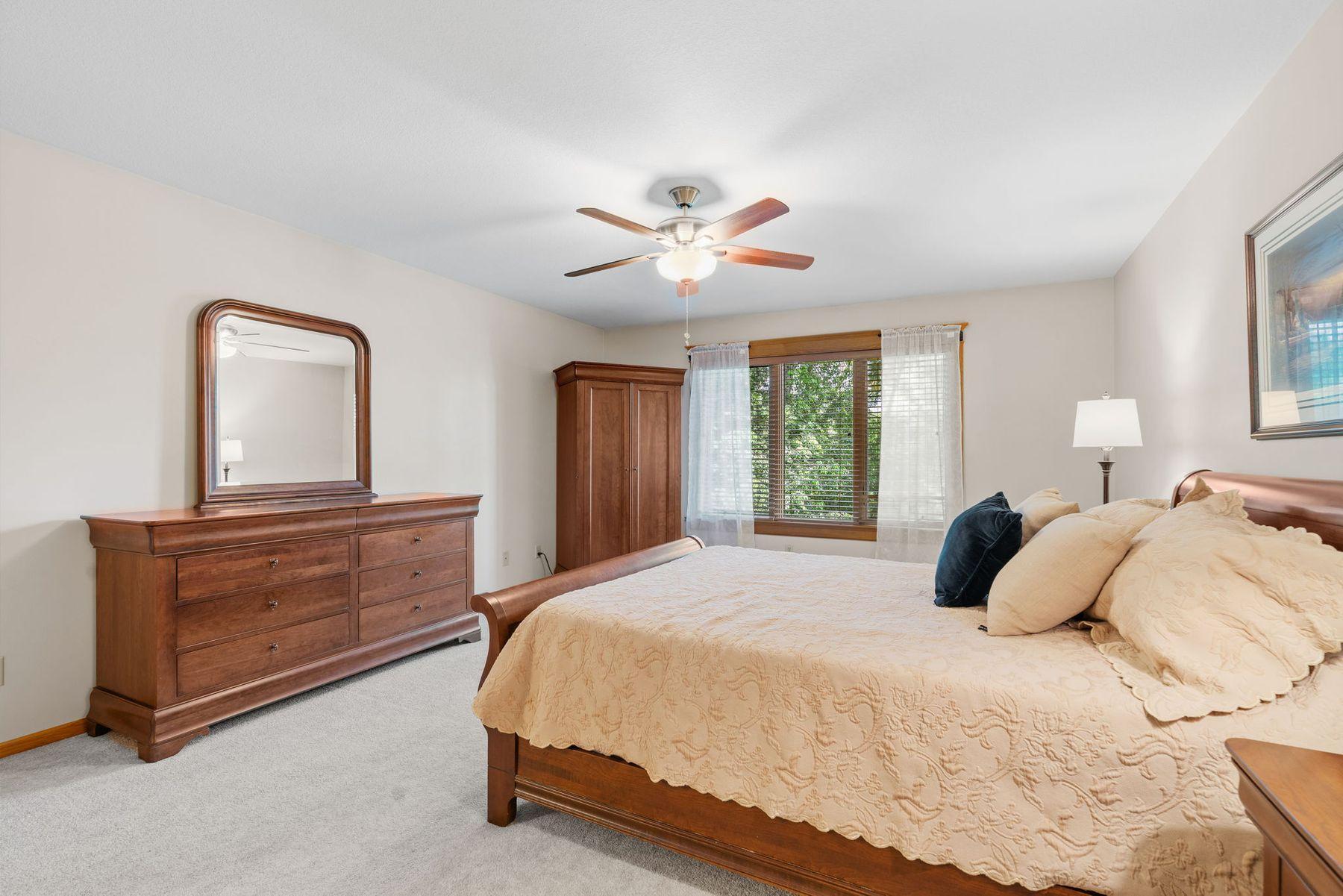 6 Deer Ridge Road