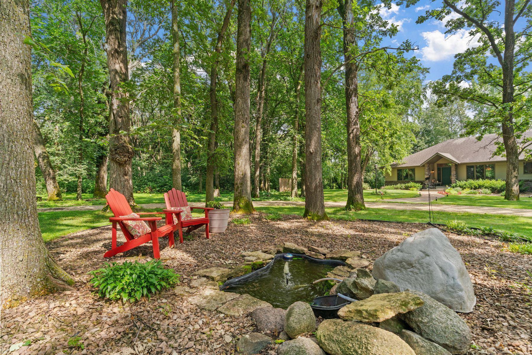 6 Deer Ridge Road