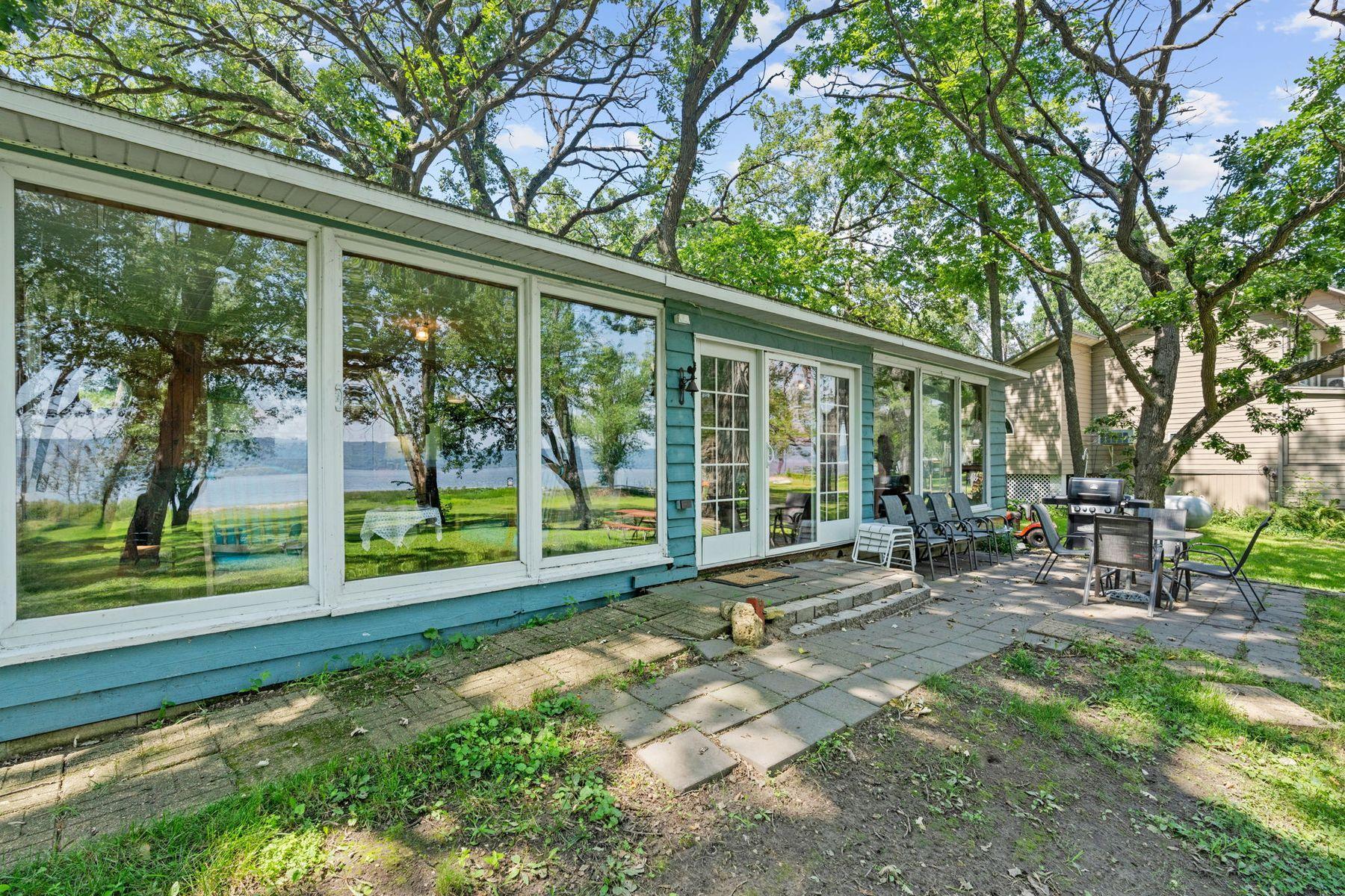 29430 Lake Avenue Way