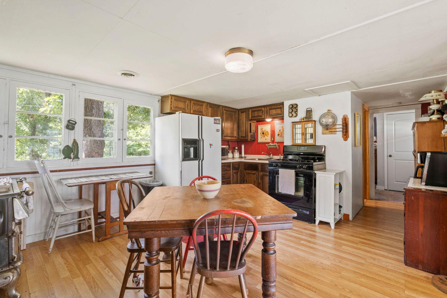 29430 Lake Avenue Way