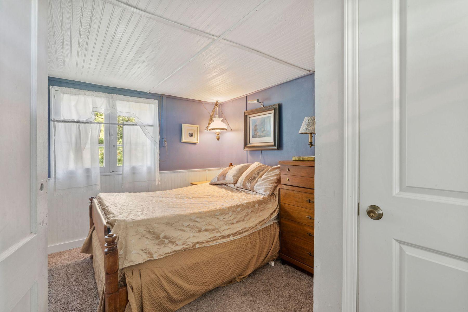 29430 Lake Avenue Way