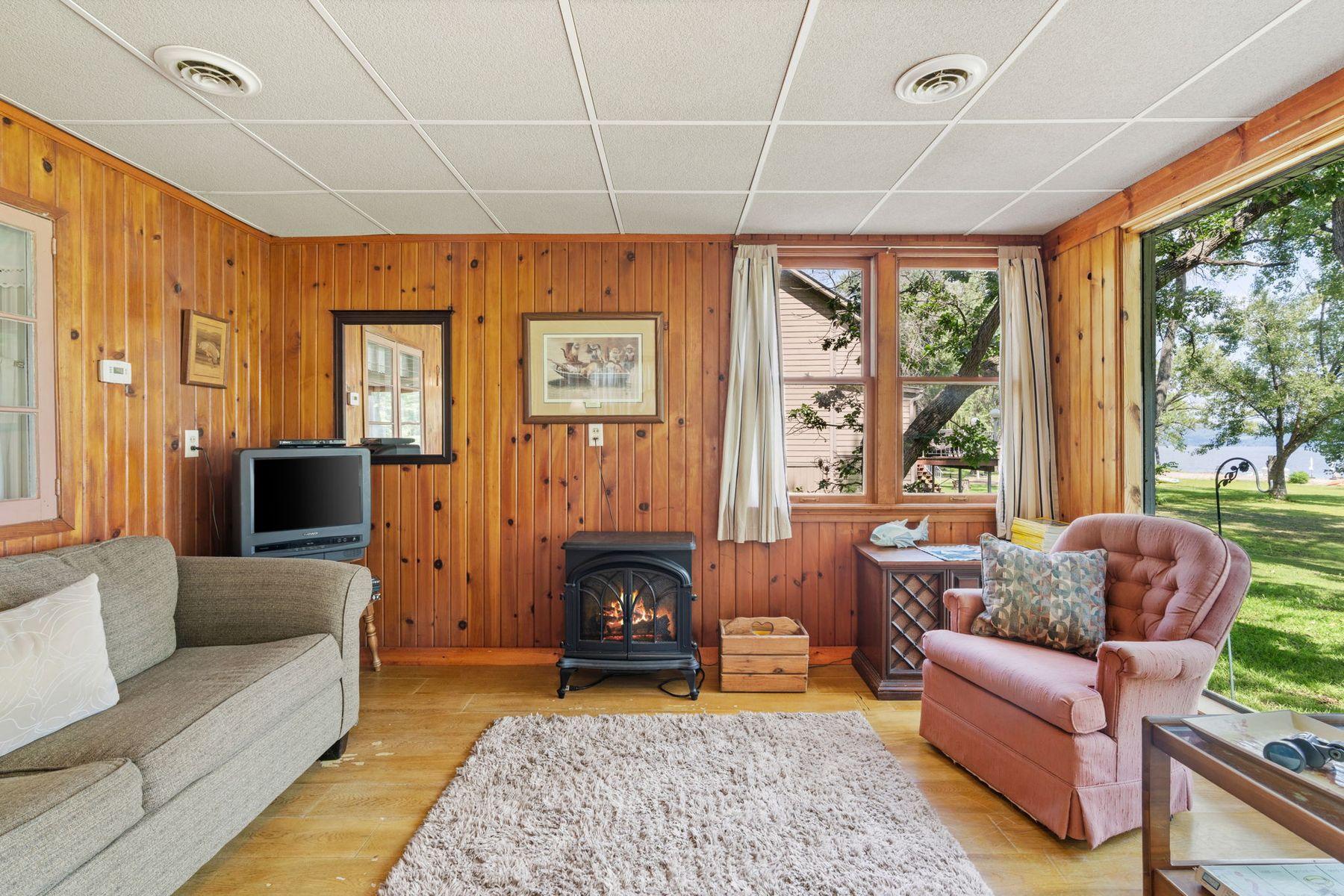 29430 Lake Avenue Way