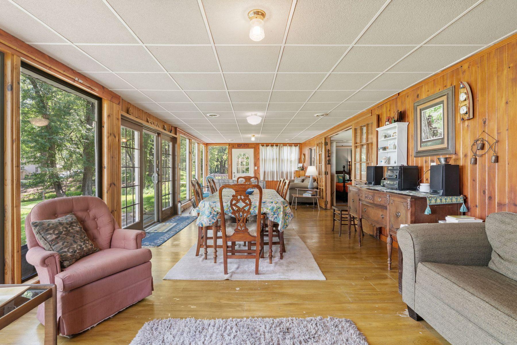 29430 Lake Avenue Way