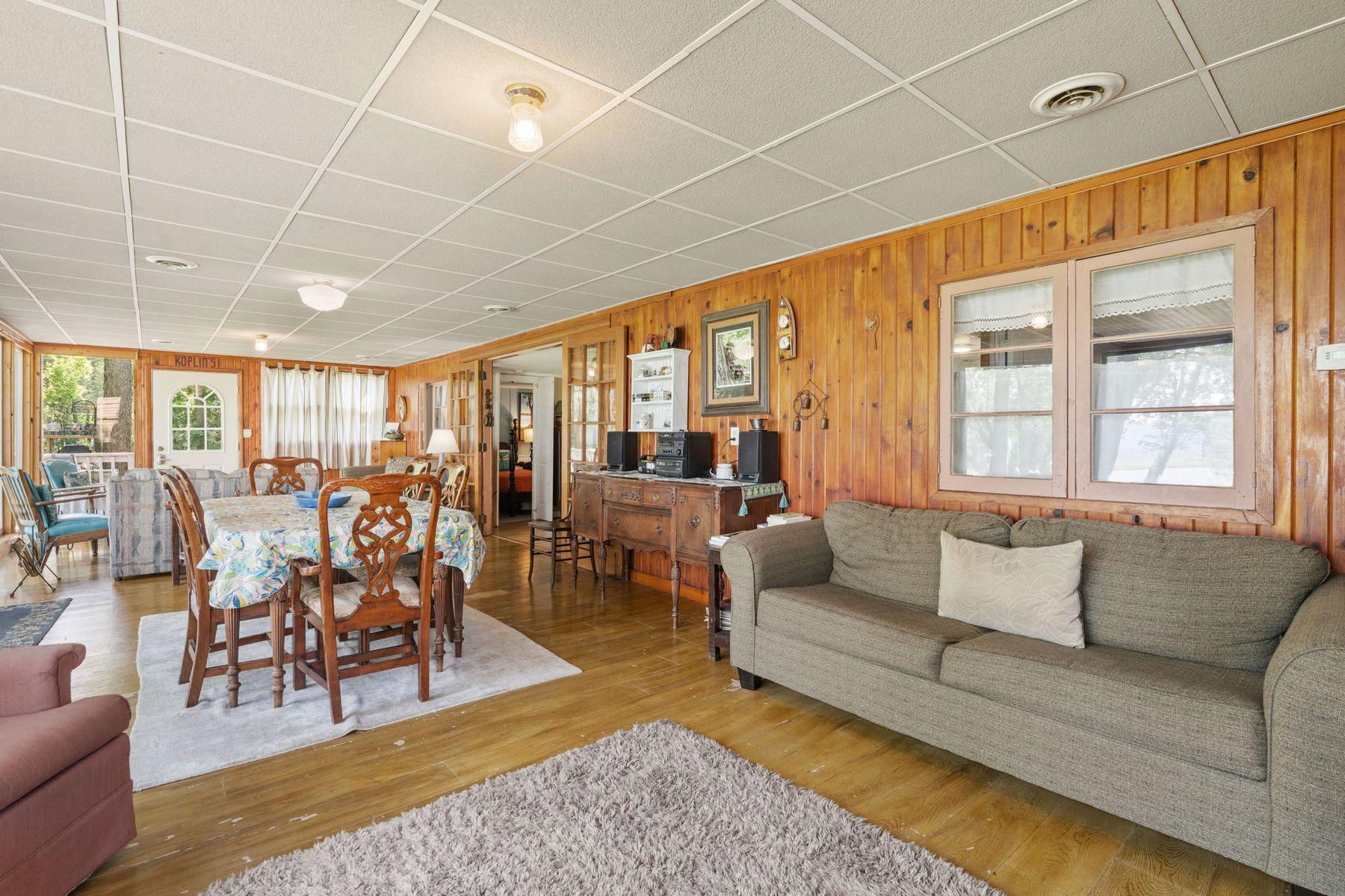 29430 Lake Avenue Way