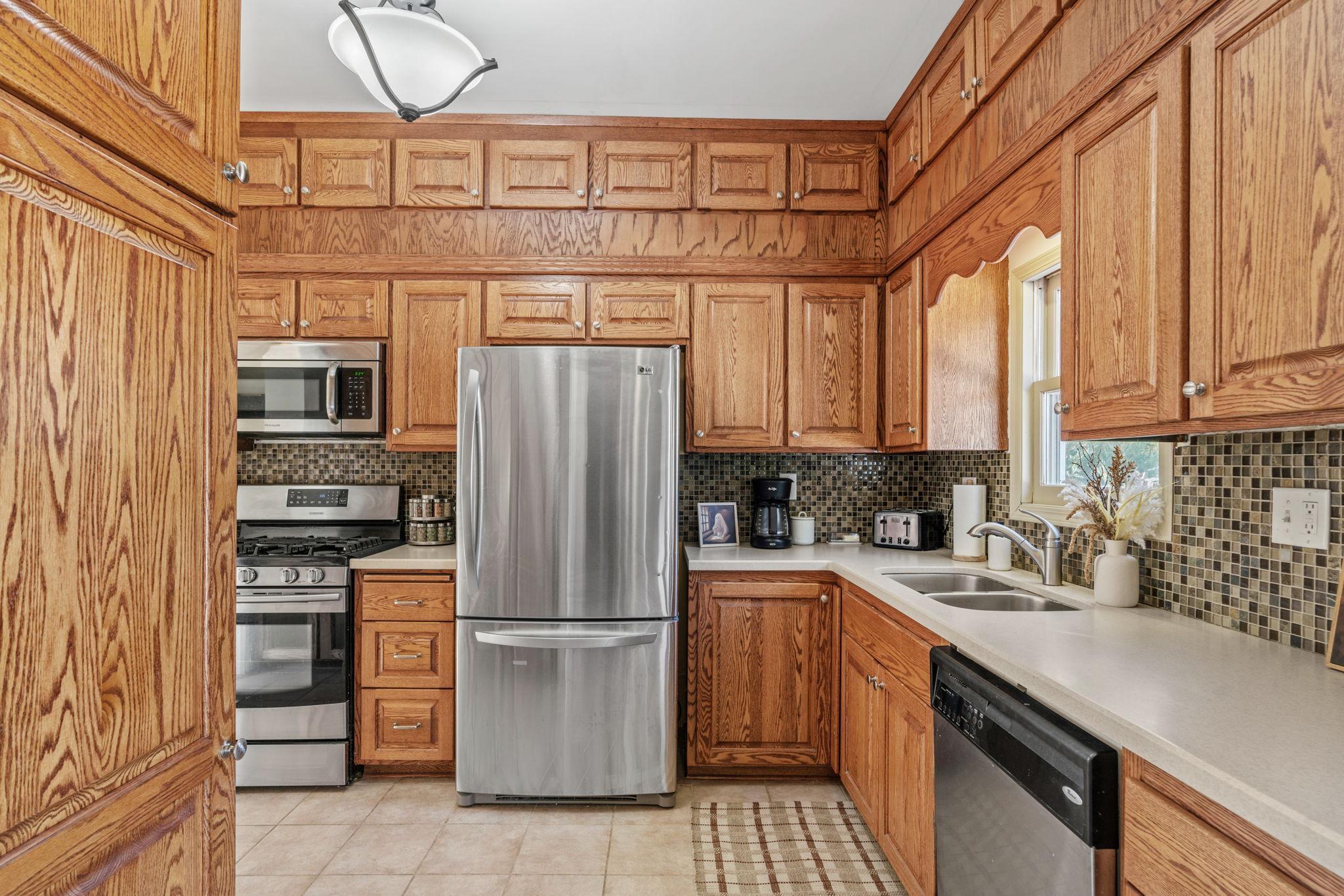 216 2nd Street SW