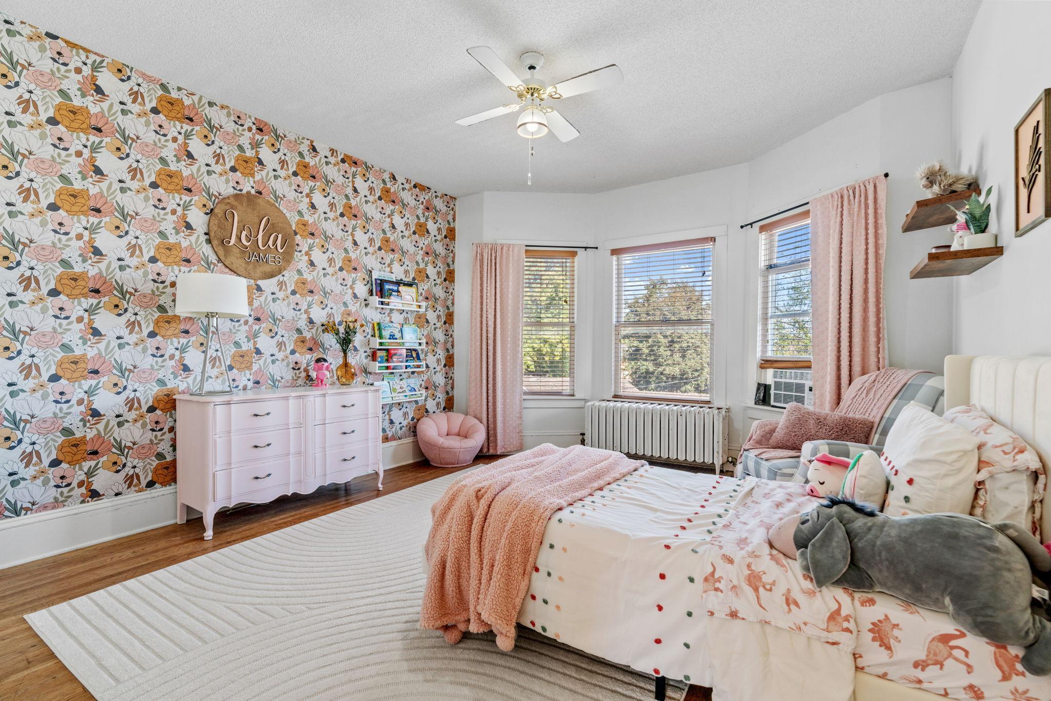 216 2nd Street SW