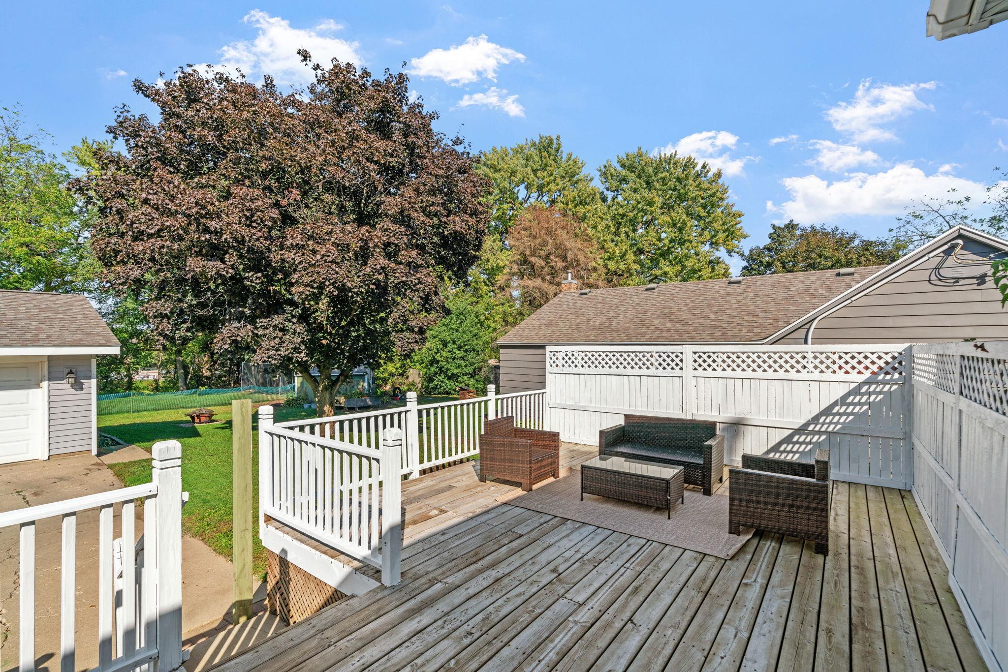 216 2nd Street SW