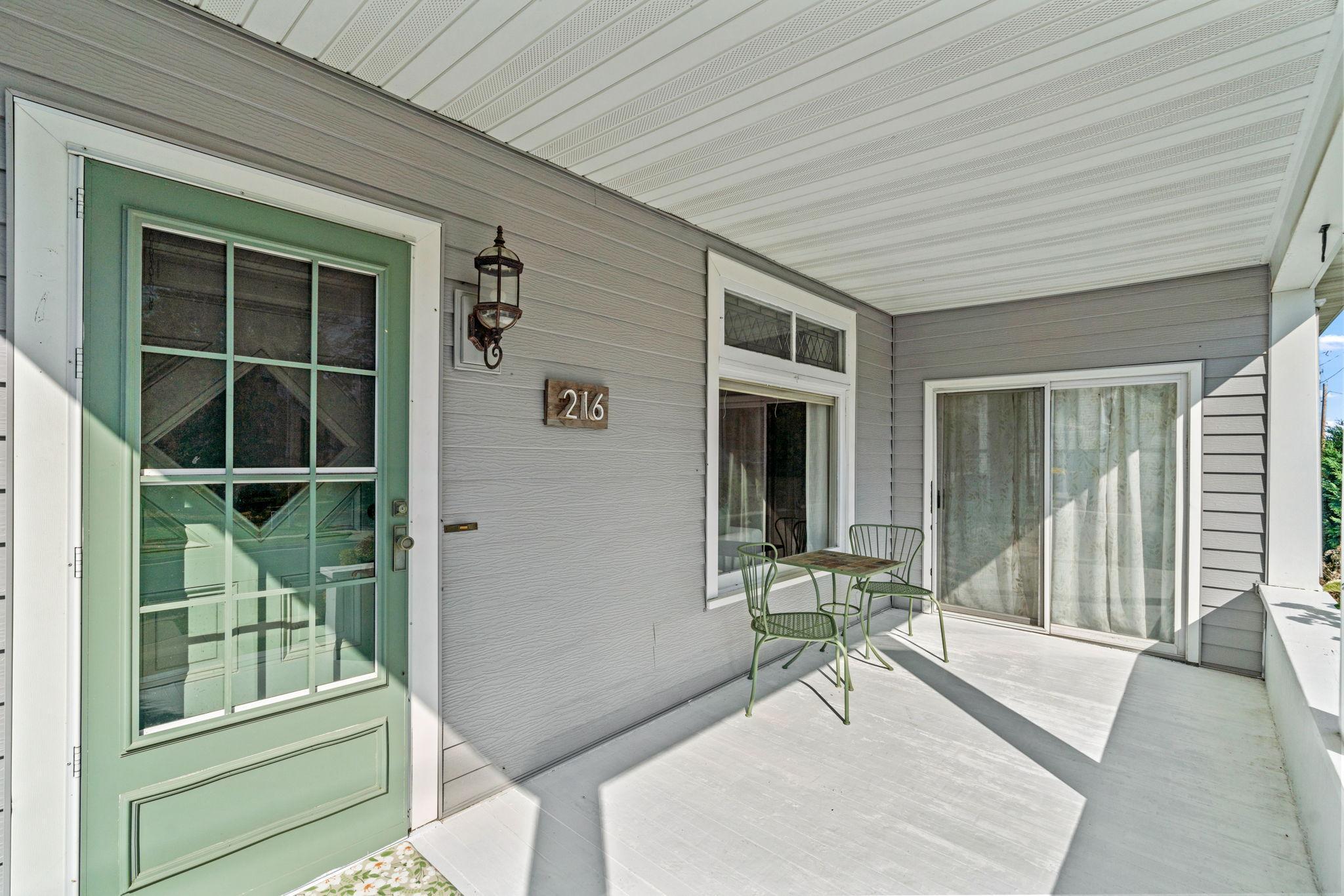 216 2nd Street SW
