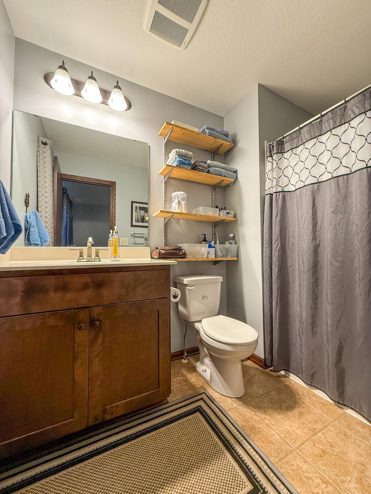 314 Keystone Drive NE