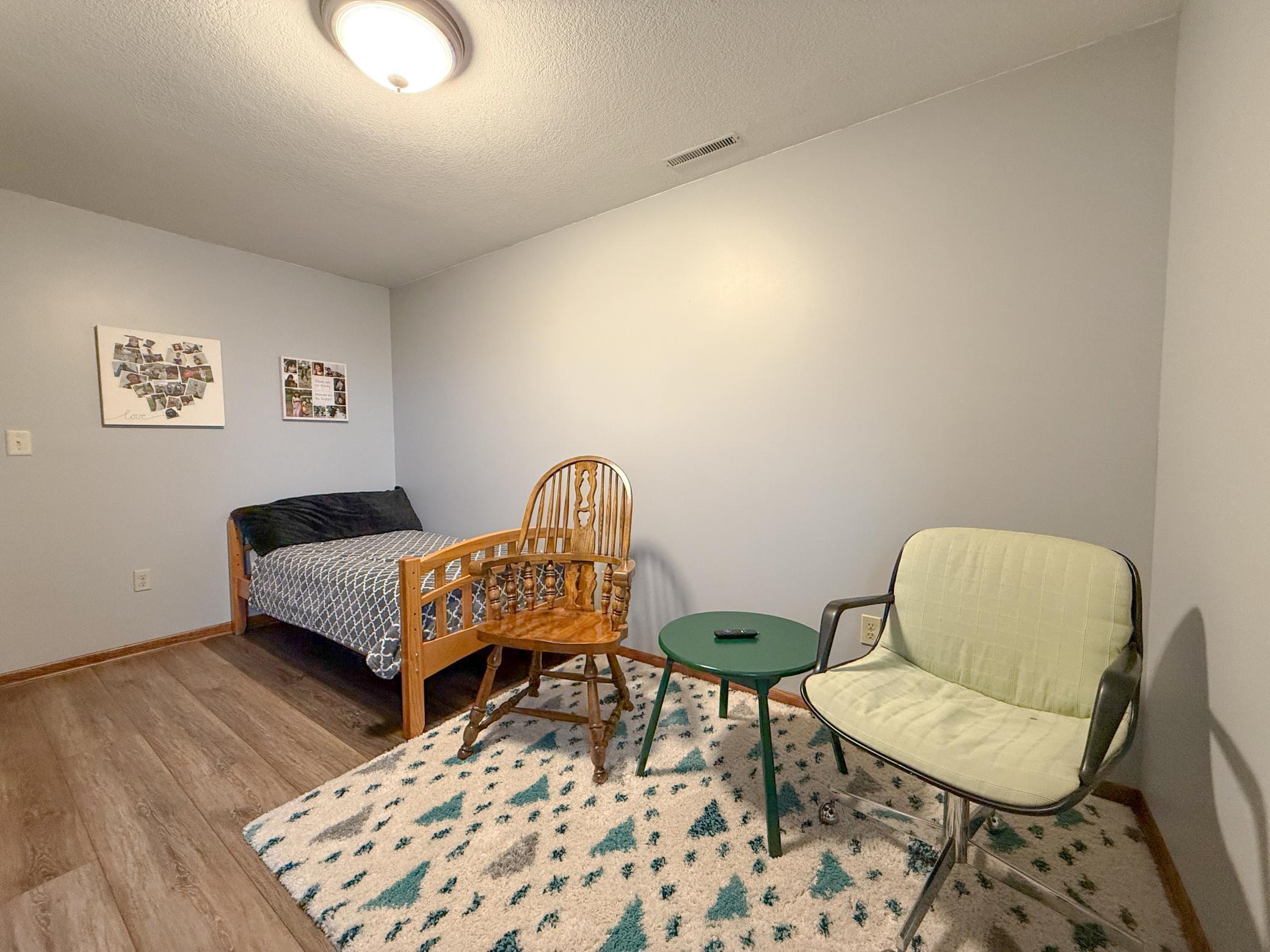 314 Keystone Drive NE