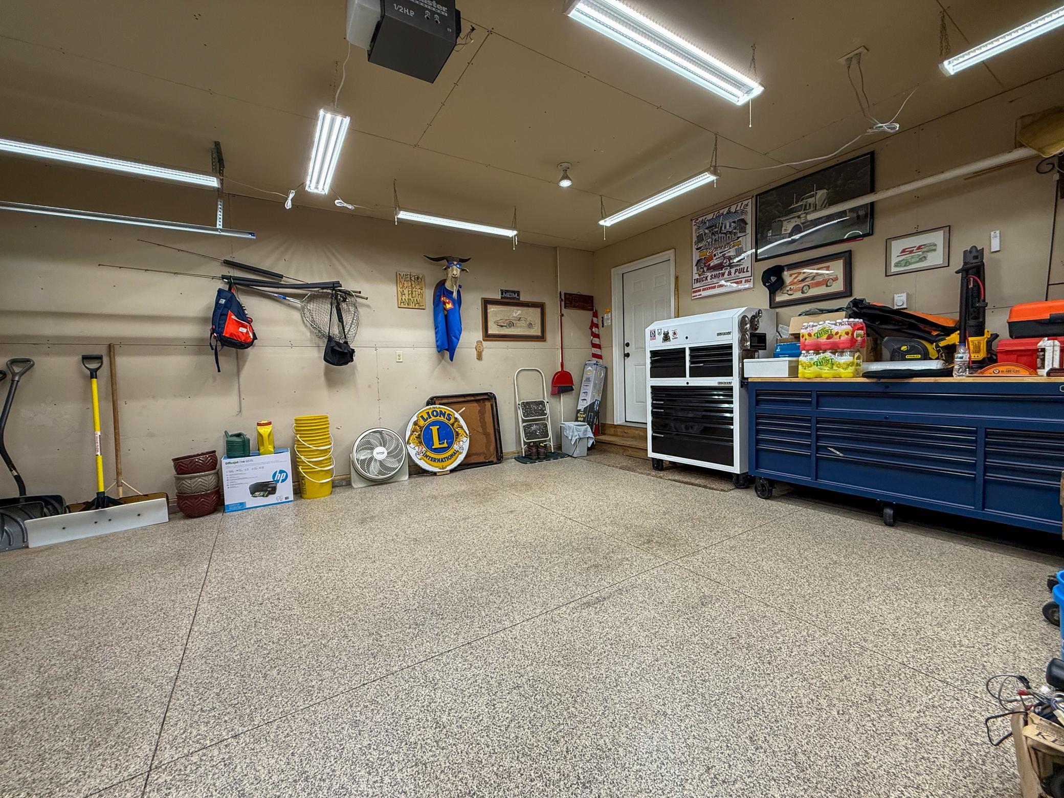 314 Keystone Drive NE