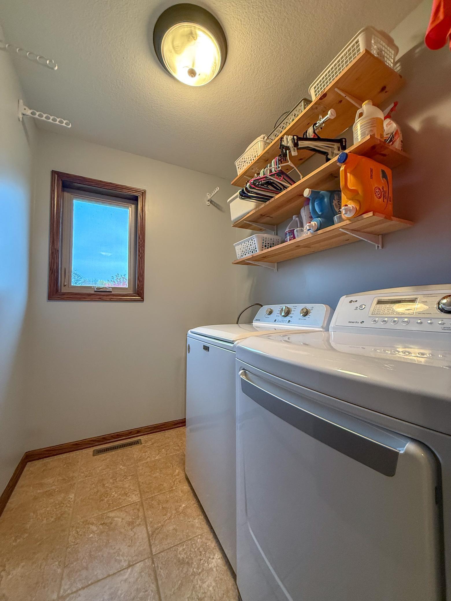 314 Keystone Drive NE