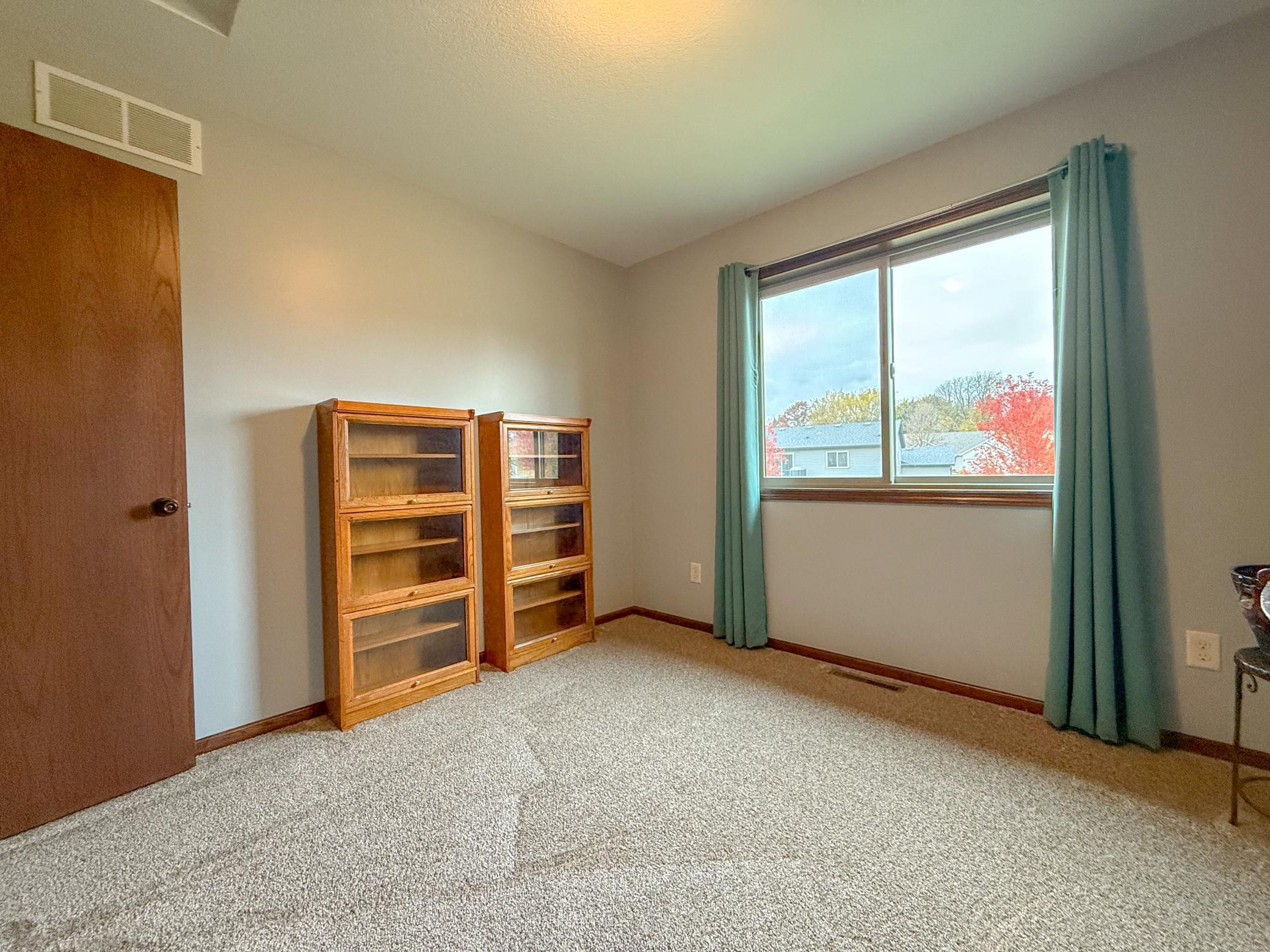 314 Keystone Drive NE