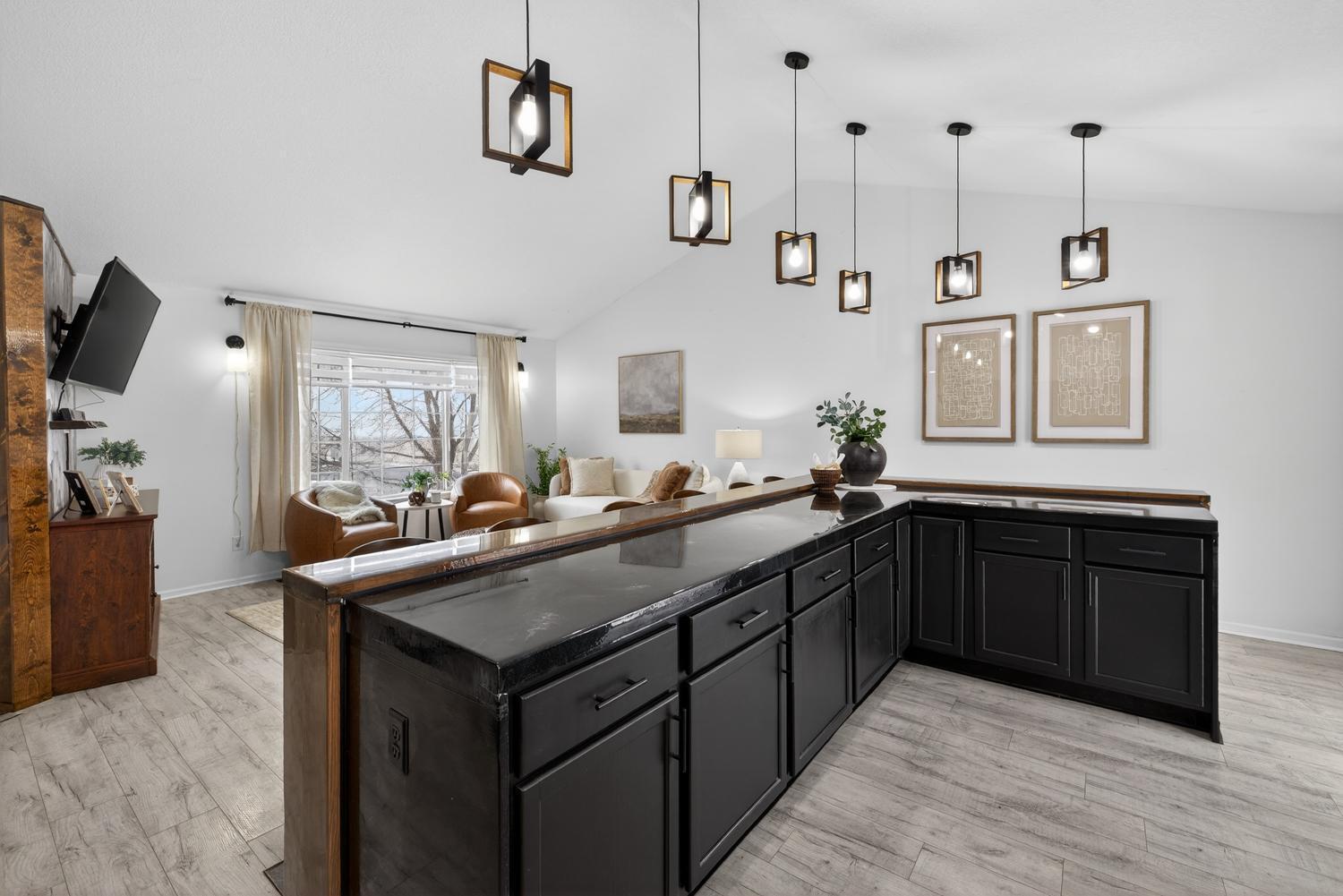 212 Keystone Drive NE