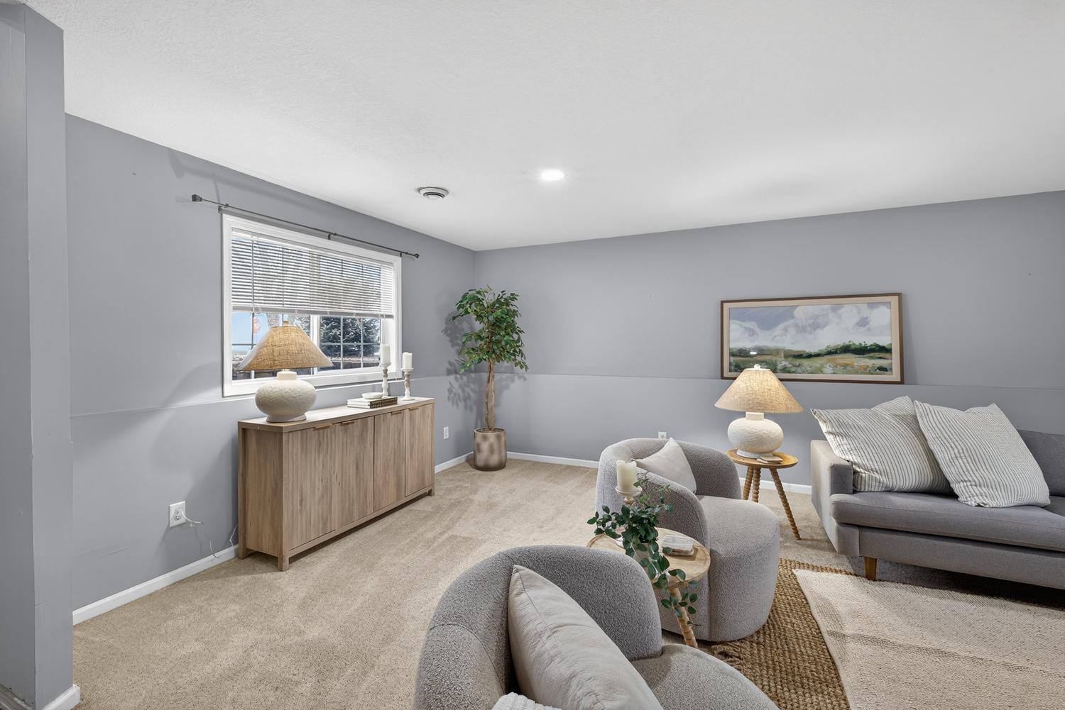 212 Keystone Drive NE