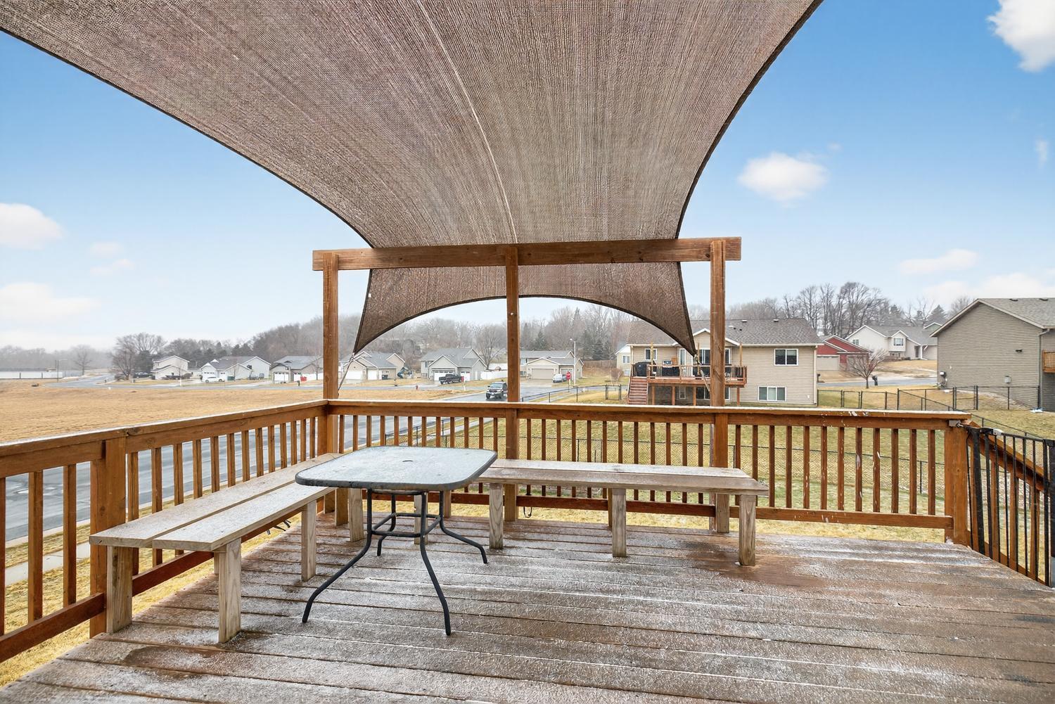 212 Keystone Drive NE