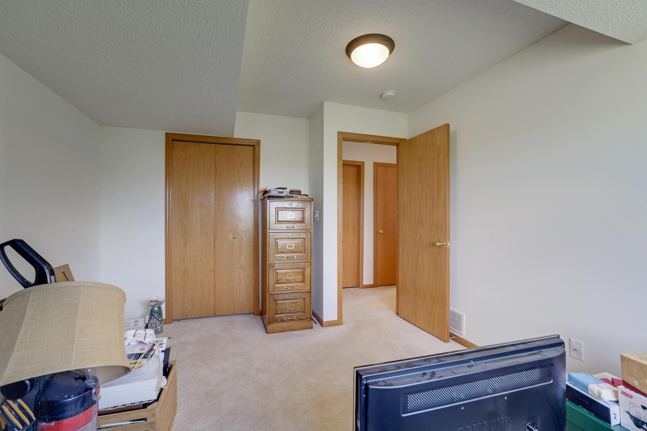 1268 Sundance Court NE