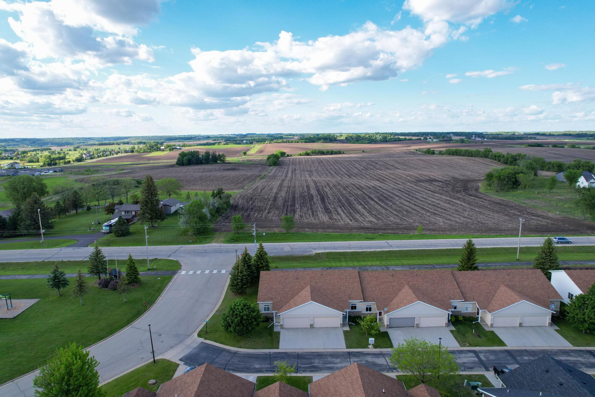 1268 Sundance Court NE