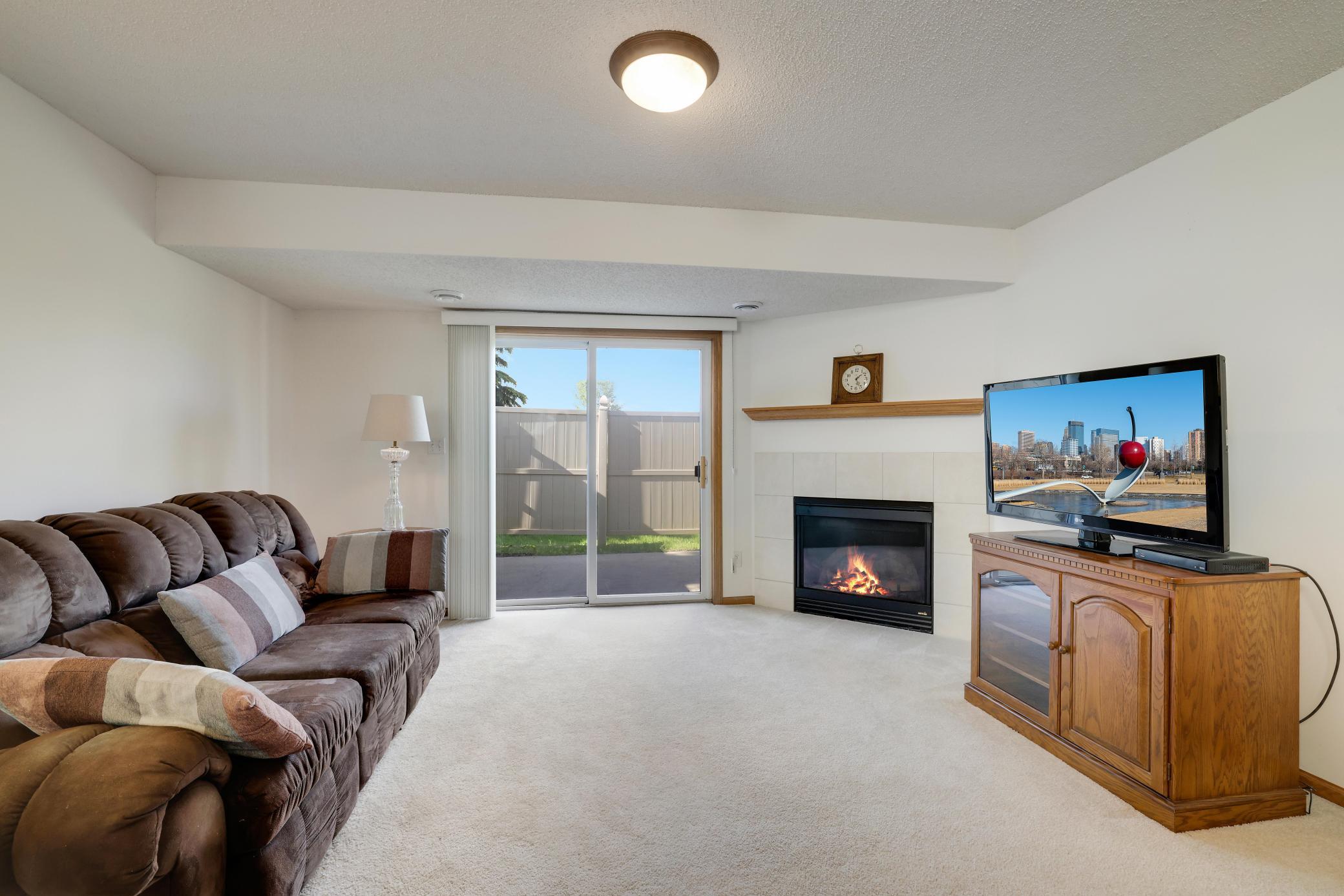 1268 Sundance Court NE