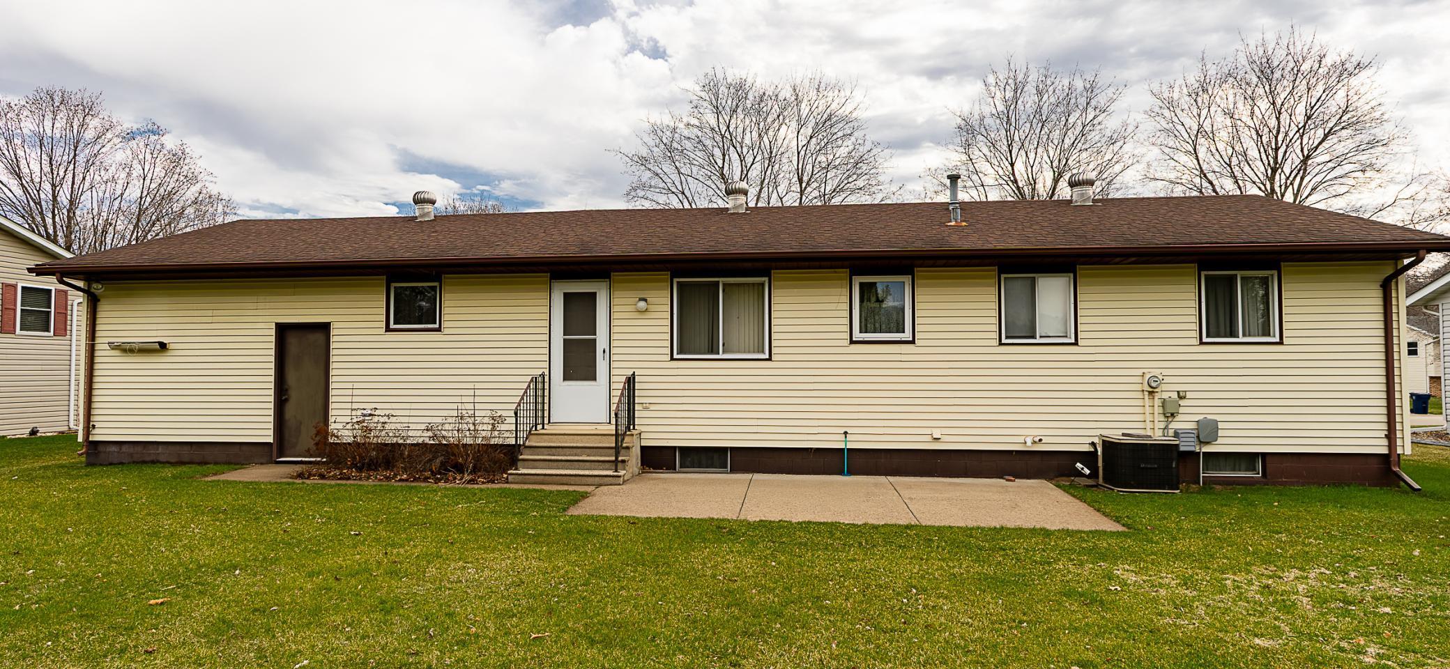1052 Pine Grove Lane