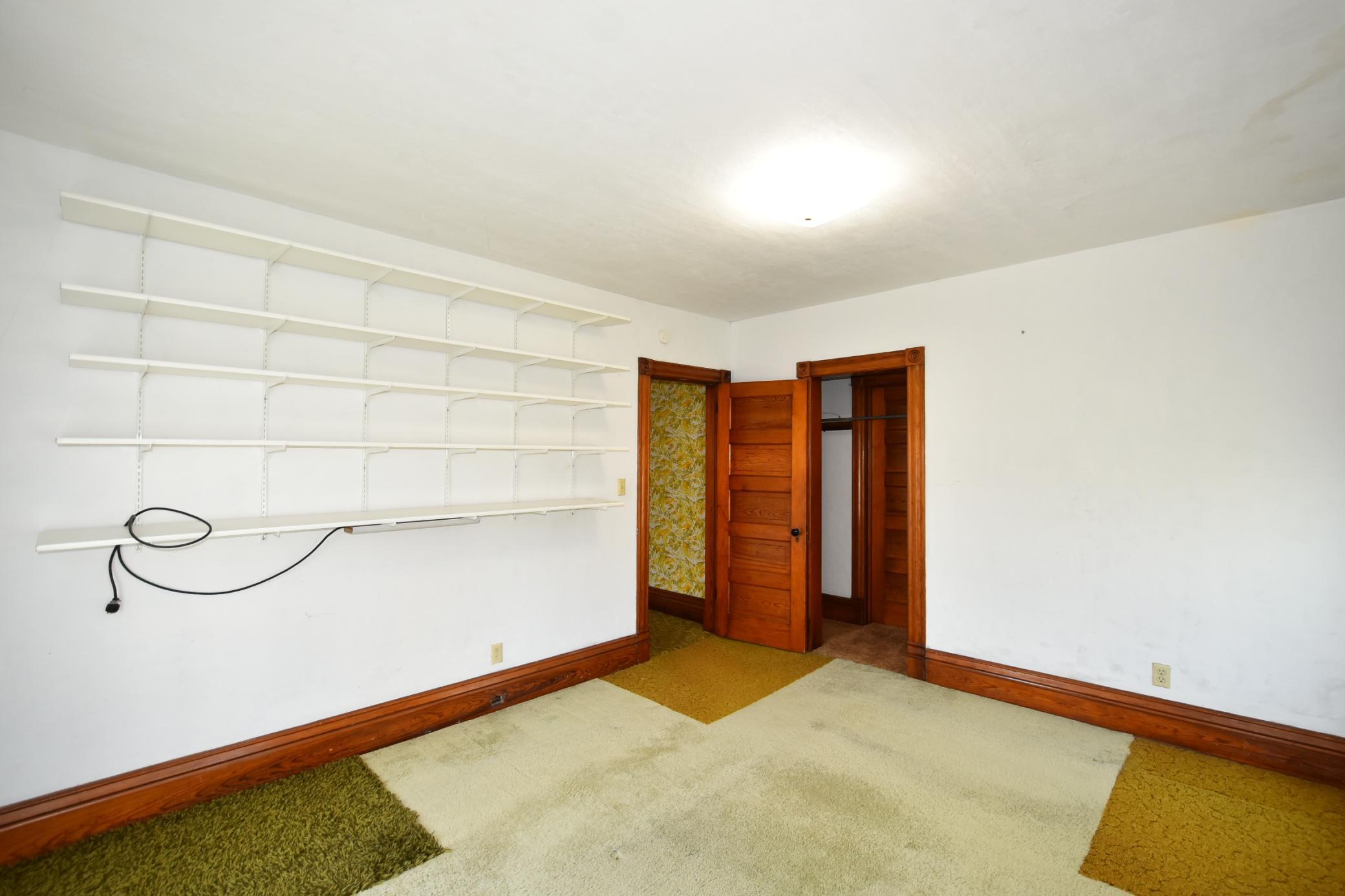 721 W 3rd Street