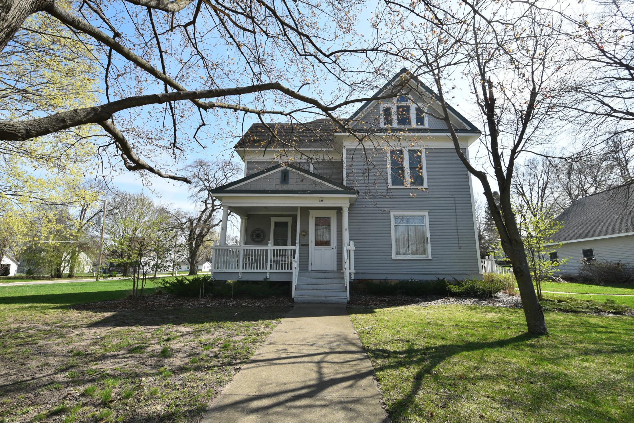 721 W 3rd Street