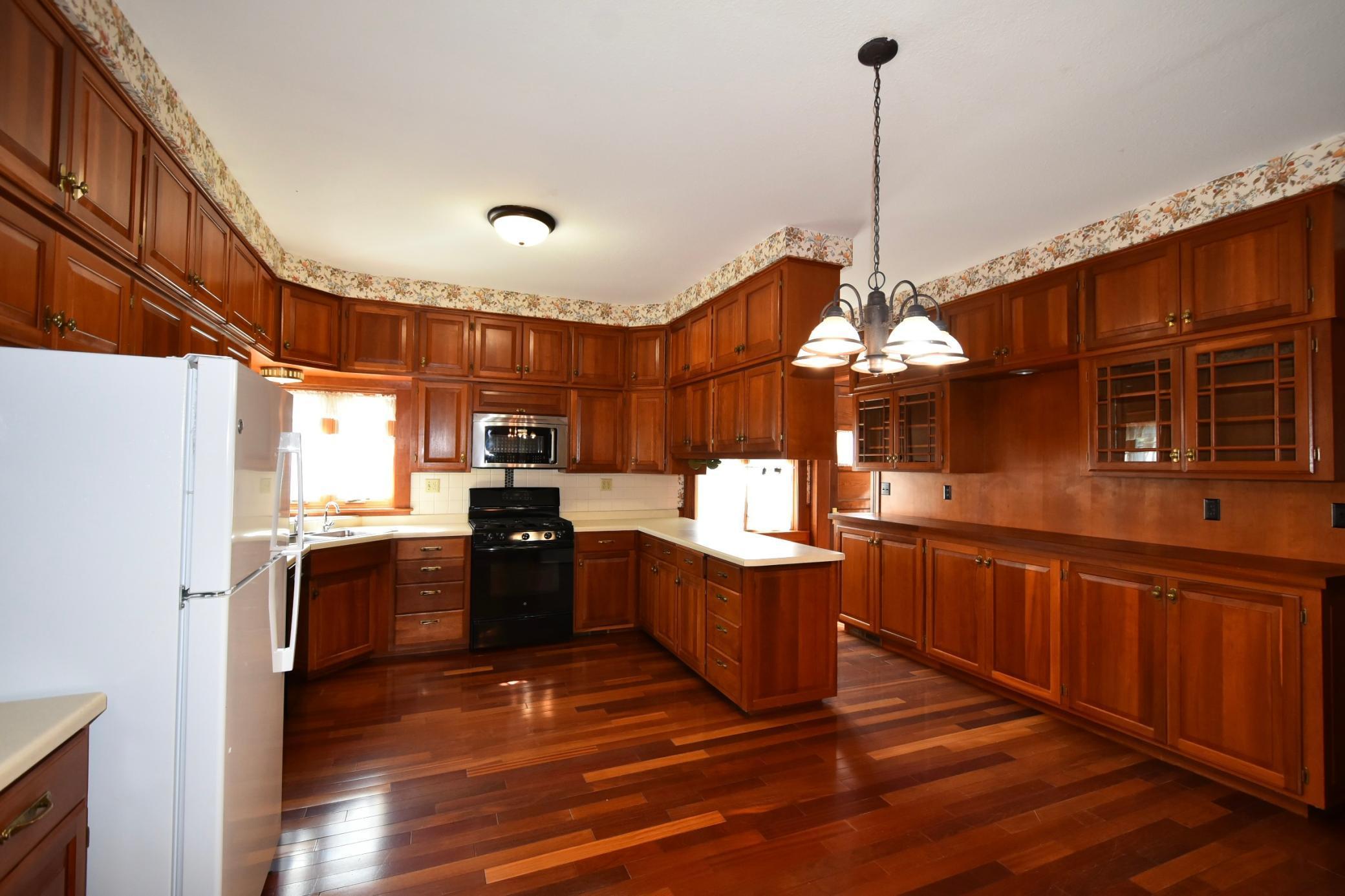 721 W 3rd Street
