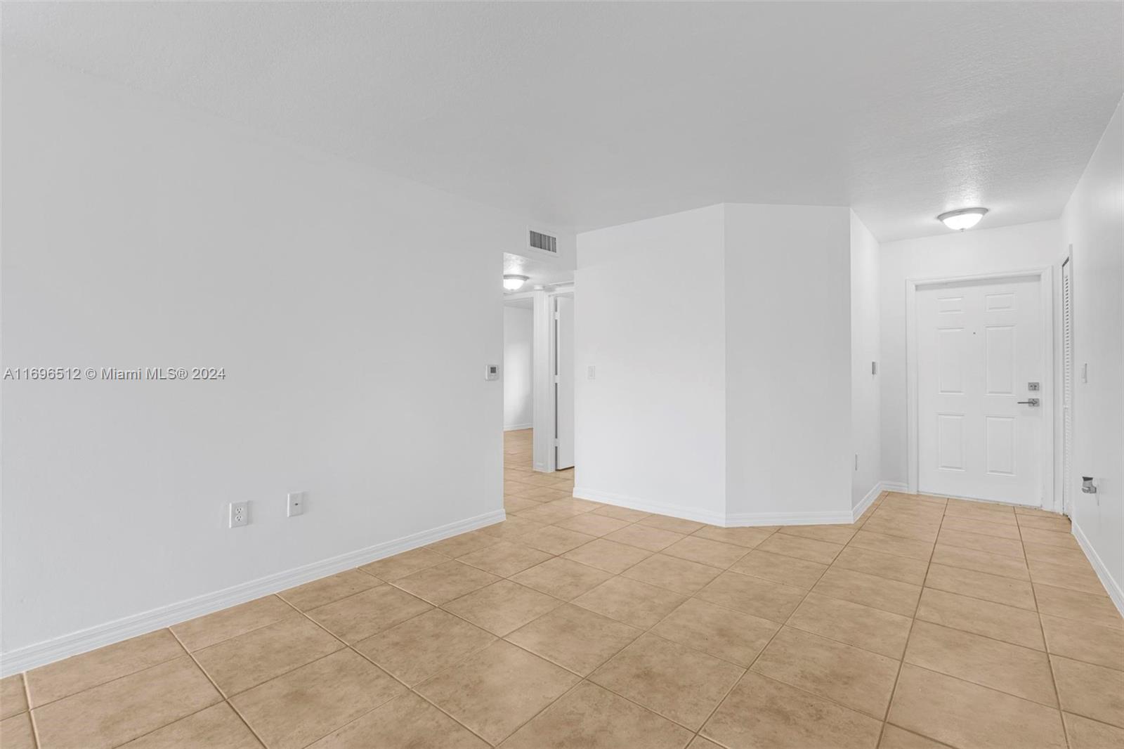 2910 SE 13th Ave # 50 Unit: 101-50