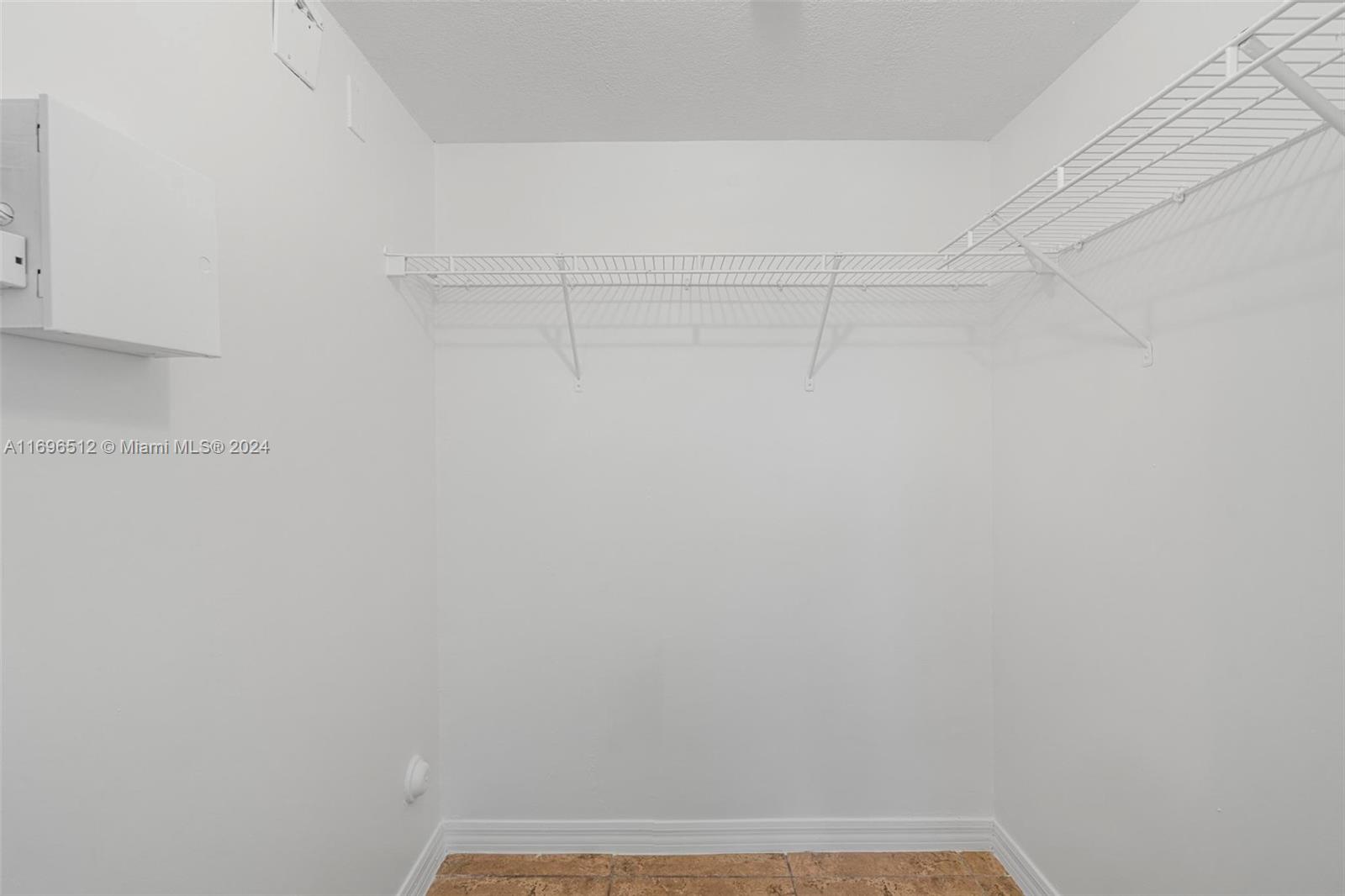 2910 SE 13th Ave # 50 Unit: 101-50