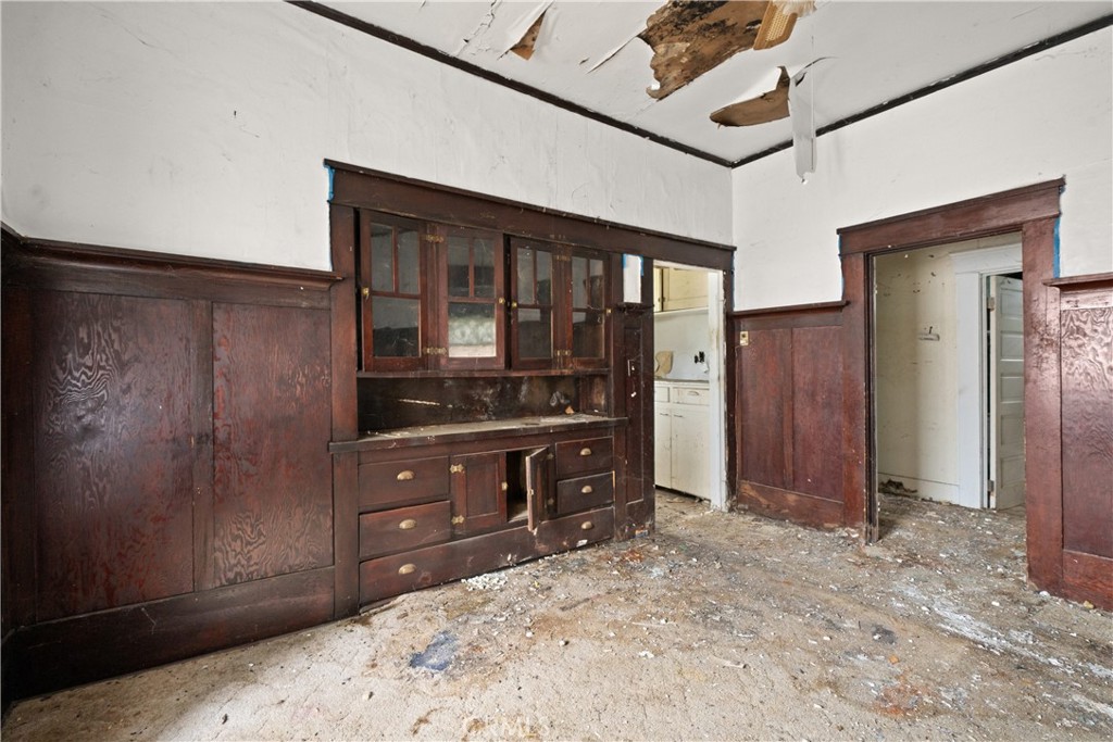 1530 Oleander Avenue