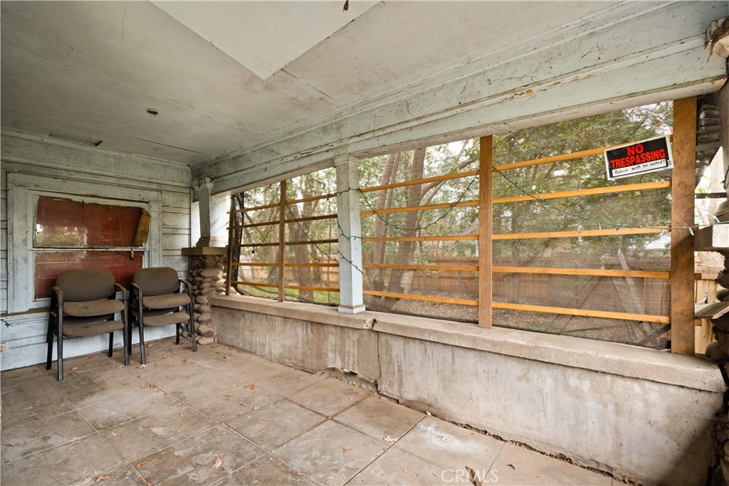 1530 Oleander Avenue