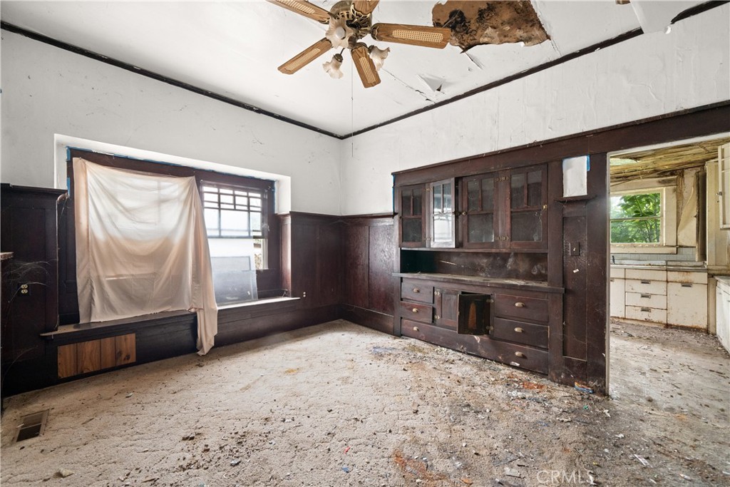 1530 Oleander Avenue