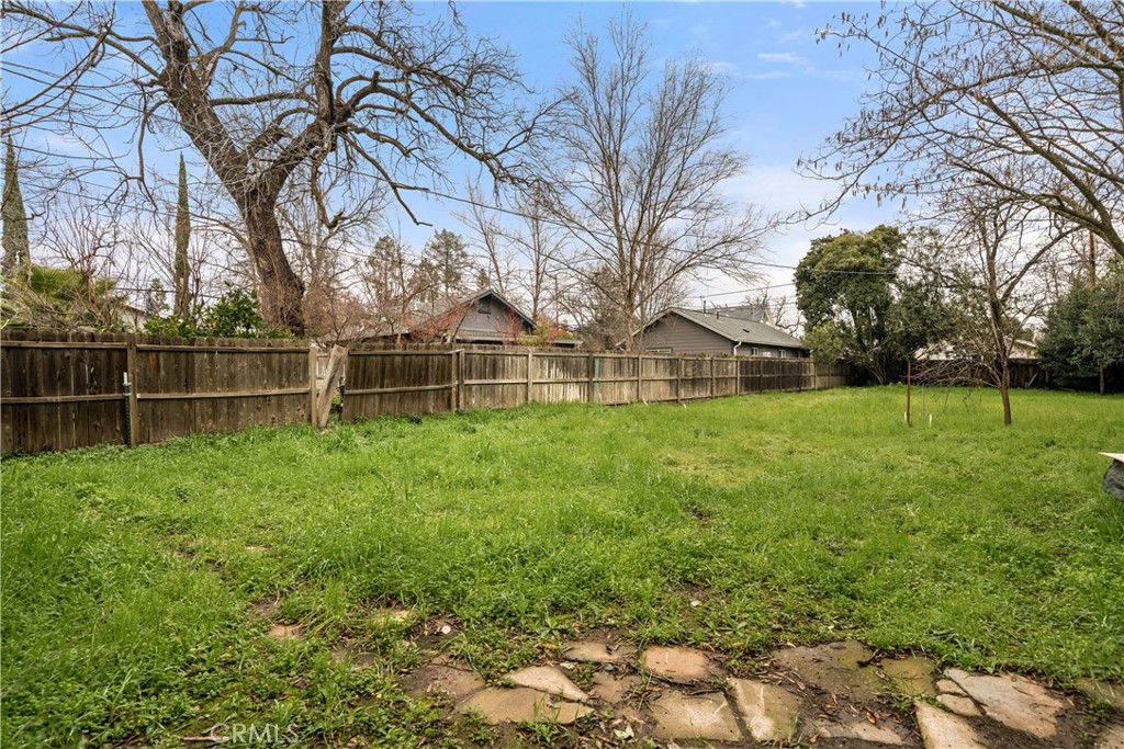 1530 Oleander Avenue