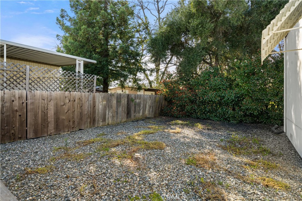 7043 State Highway 32 3