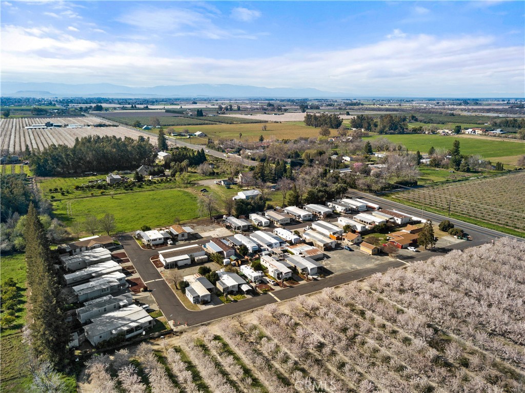 7043 State Highway 32 3