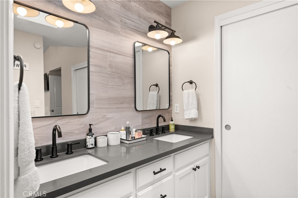 268 Via Mission Drive