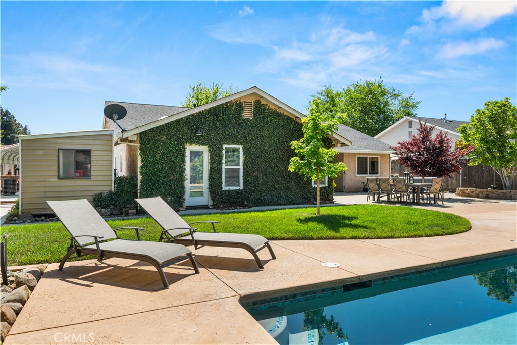 268 Via Mission Drive