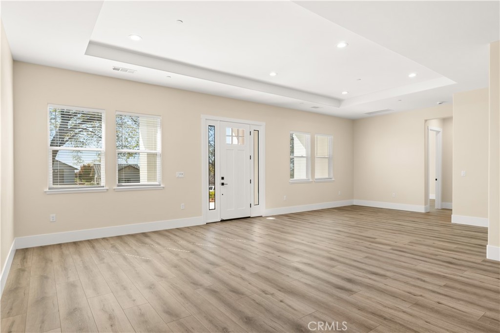 3997 Skyview