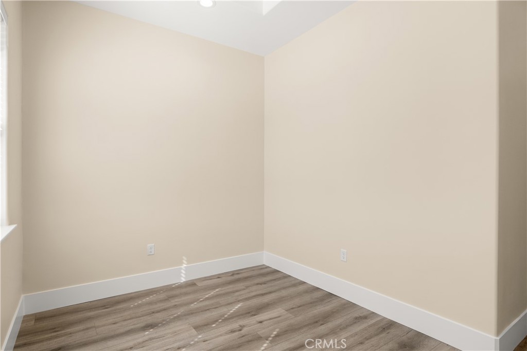 3997 Skyview
