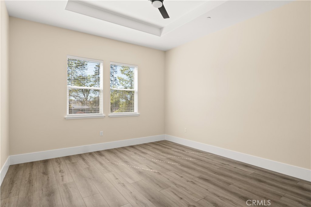 3997 Skyview