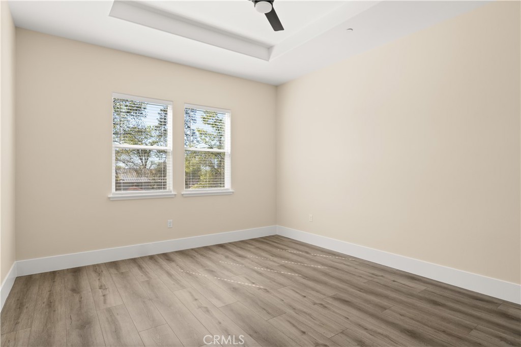 3997 Skyview